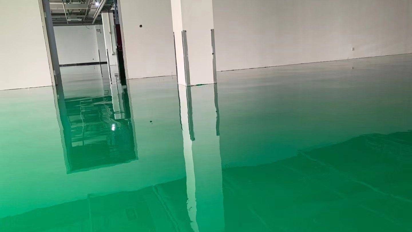 水性环氧树脂地坪漆施工中底漆有什么作用？